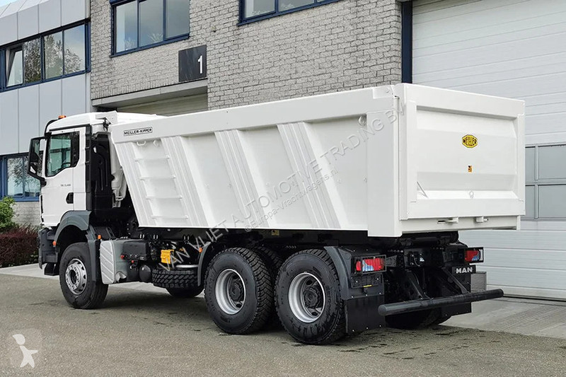 شاحنة MAN 33.400 BB CH Tipper Truck (9 units)
