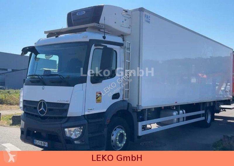 شاحنة Mercedes 1827 Mit Carrier Sp 1150