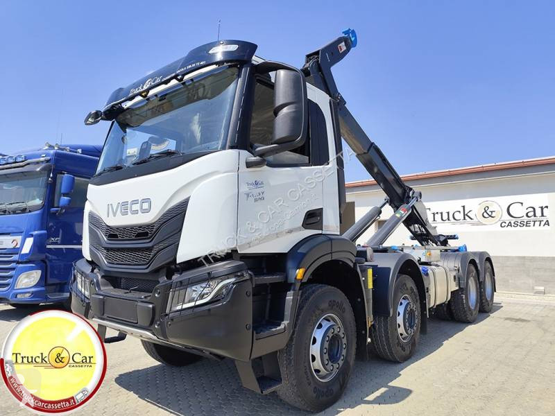 شاحنة Iveco