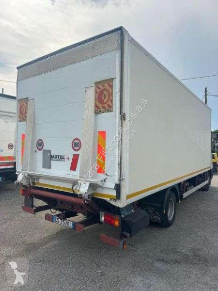 شاحنة Iveco 75-14