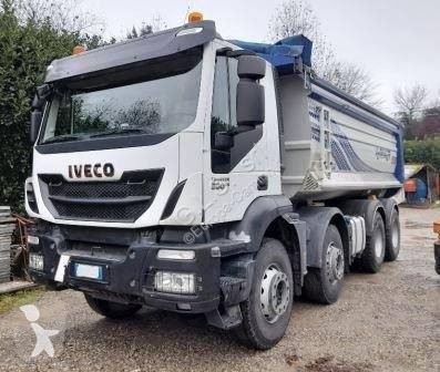شاحنة Iveco