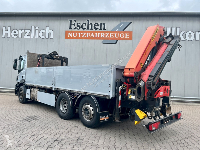 شاحنة Iveco AD 260 SY/FS-D |...