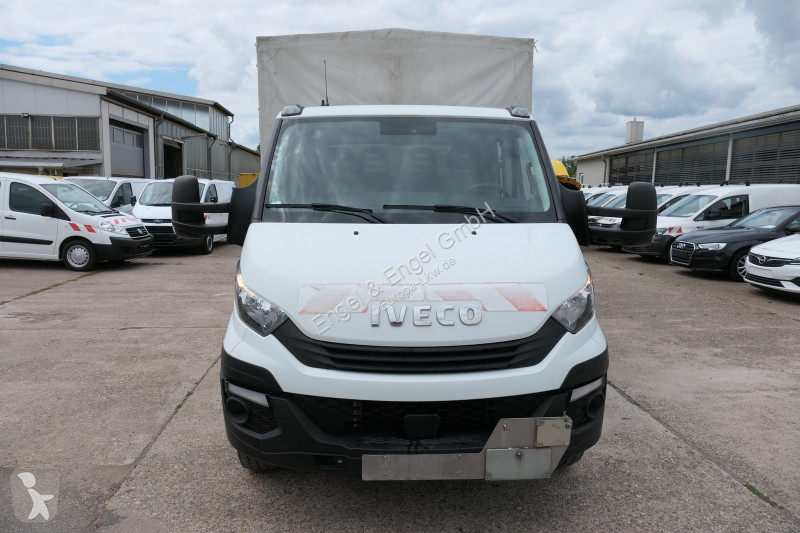 Samochód dostawczy Iveco Daily 70C18H D70C DoKa...