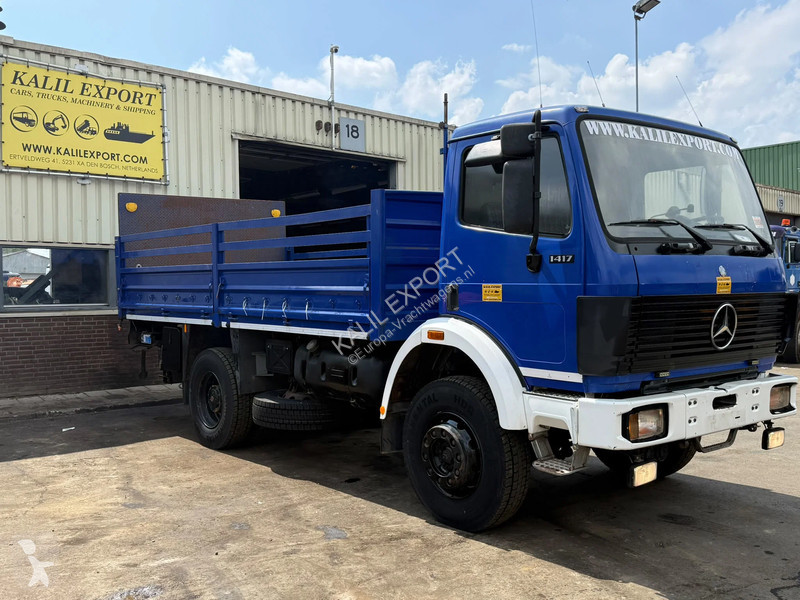 شاحنة Mercedes SK 1017 - 4x4 - Open Box Truck -...