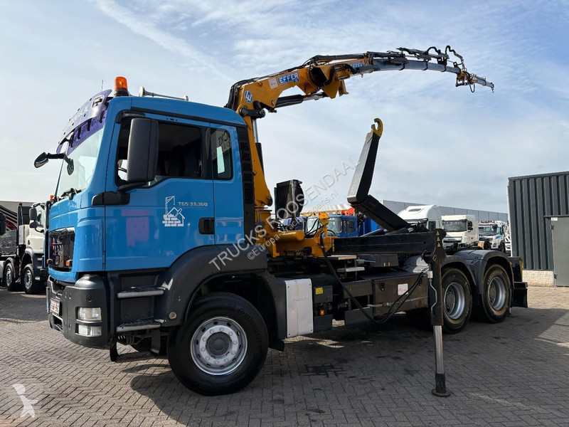 شاحنة MAN 33,360 + EFFER 210/4S 4 X EXT. + JIB...