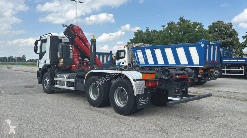 شاحنة Iveco 450 6x4