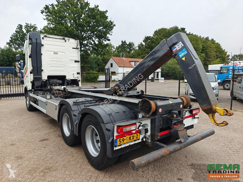 شاحنة Volvo 460 6x4 GlobeTrotter Euro6C - VDL...