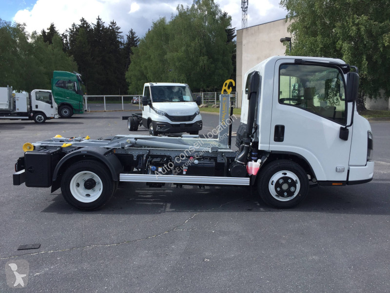 شاحنة Isuzu POLY BENNE M27 F GENERATION 2...