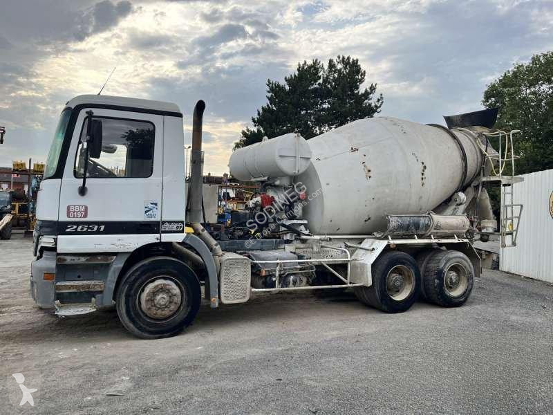 شاحنة Mercedes ACTROS
