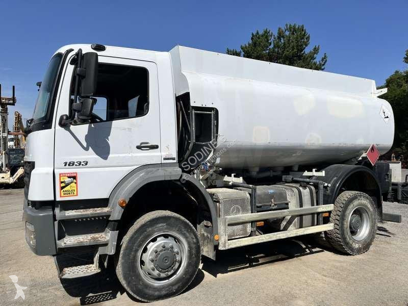شاحنة Mercedes  AXOR 1833 4X4