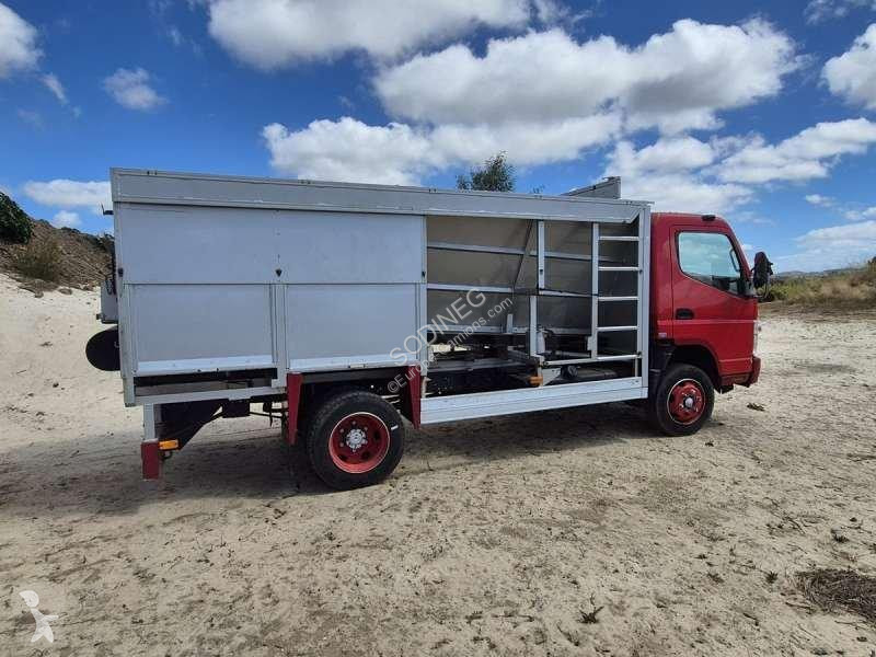 شاحنة Mitsubishi  FUSO CANTER 7C18