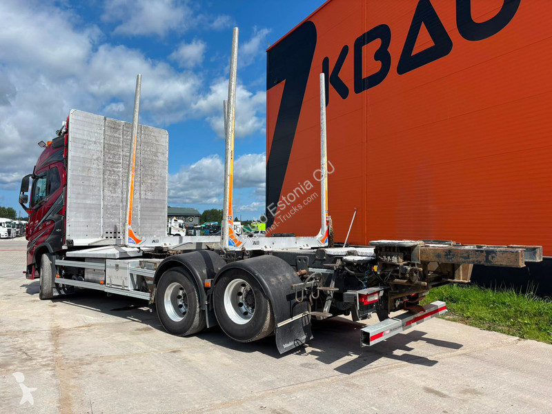 Camión Volvo 650 TANDEM AXLE LIFT / PTO