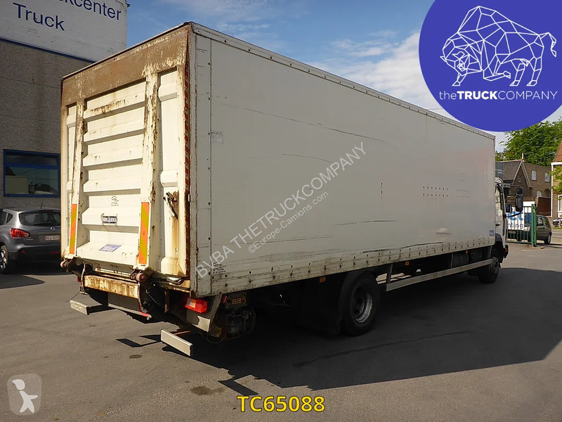شاحنة Volvo 220