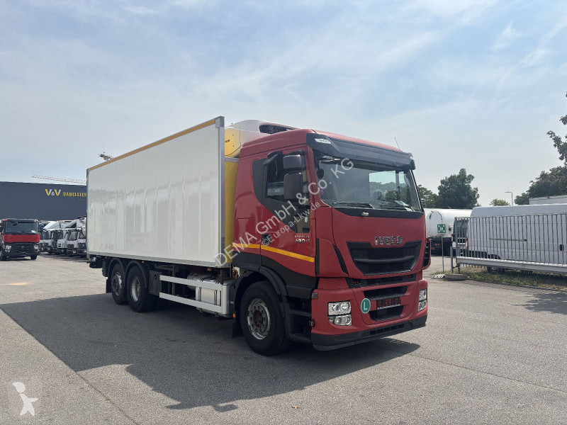 شاحنة Iveco 420 6x2*Kühlkofffer*Thermoking...