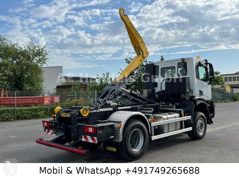 شاحنة Iveco 360 AD BL 4x4 Palfinger P14A...