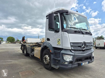Камион мултилифт с кука Mercedes