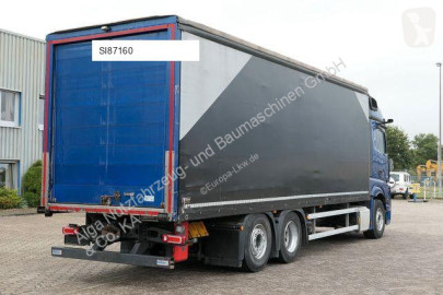 Camion Teloni scorrevoli (centinato) Mercedes