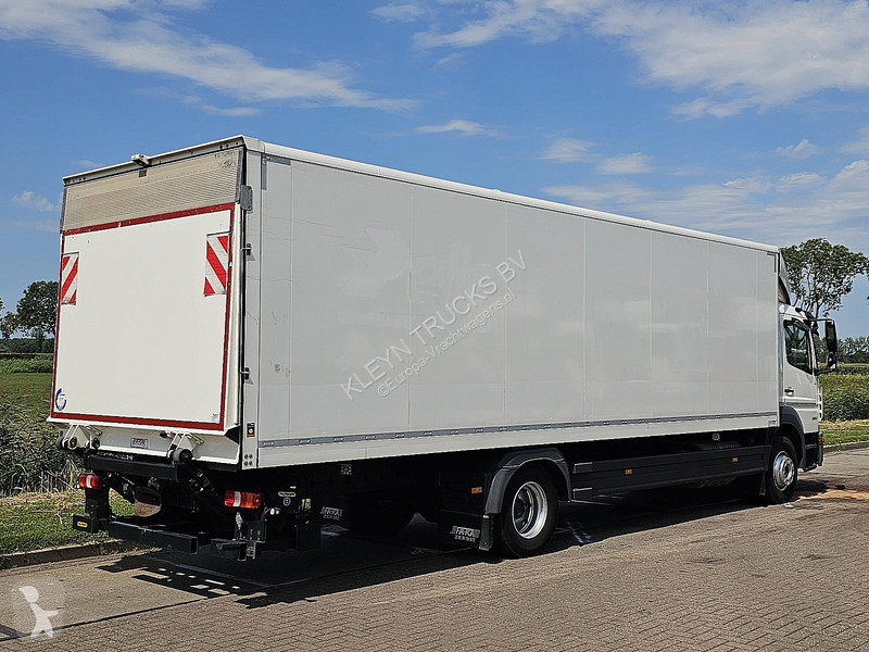 شاحنة Mercedes ATEGO 1530 LIFT AIRCO 7.2T PAYL