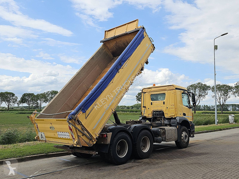 شاحنة Mercedes ACTROS 2643