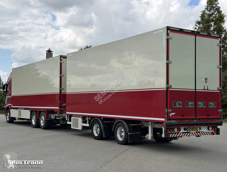 شاحنة Volvo 13500 I-PARK COOL CARRIER TRS...
