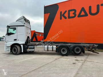 Lastbil containervogn Mercedes
