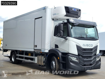 Iveco mono temperature refrigerated truck
