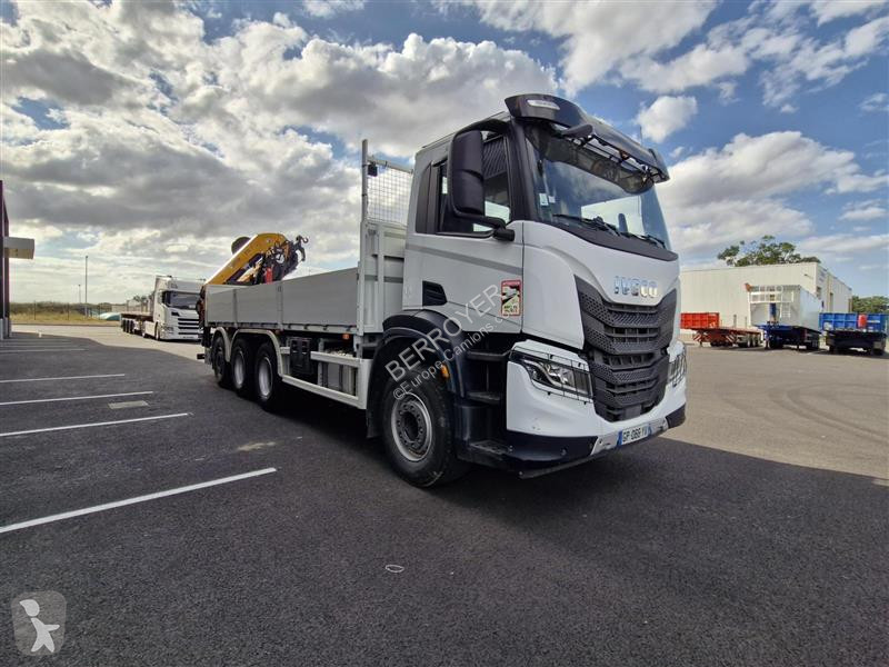 شاحنة Iveco