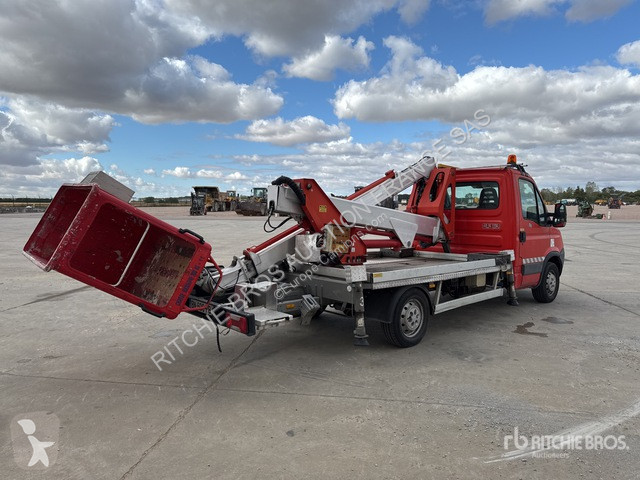 Veículo utilitário Iveco
