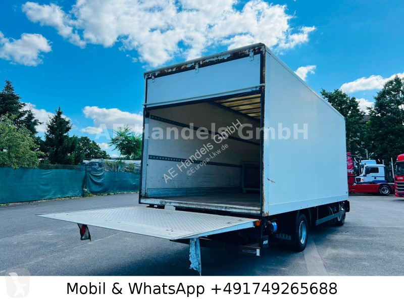 Vrachtwagen Iveco 80E18 BL Saxas...