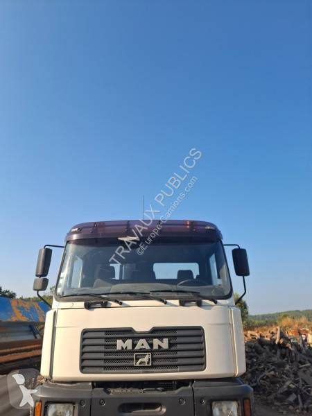 شاحنة MAN