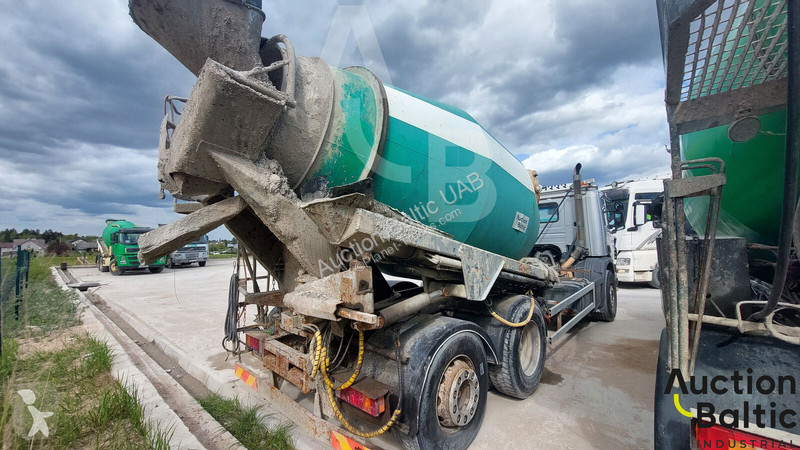 Béton Scania P 94 B