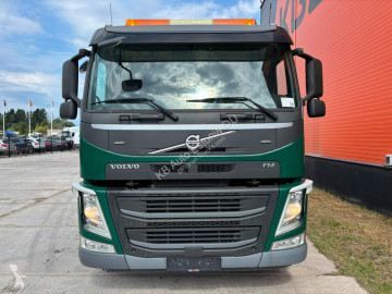Камион Volvo FM 450 8x4*4 HIAB 192E-5 / BOX L=6157 mm