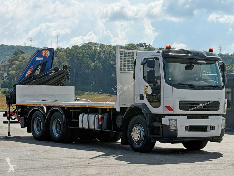 شاحنة Volvo 320* PLATFORM 6,60m * PM 16 LG...