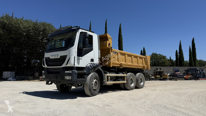 شاحنة Iveco  AD260T