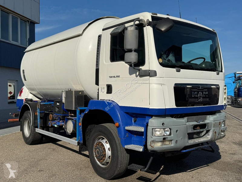 شاحنة MAN TGM 18.290 4X4 EURO 5 + ADR TANK...