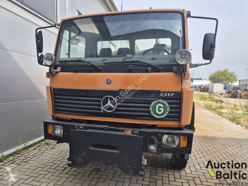 Ciężarówka Mercedes