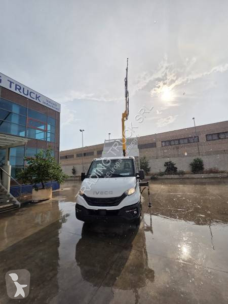 شاحنة Iveco