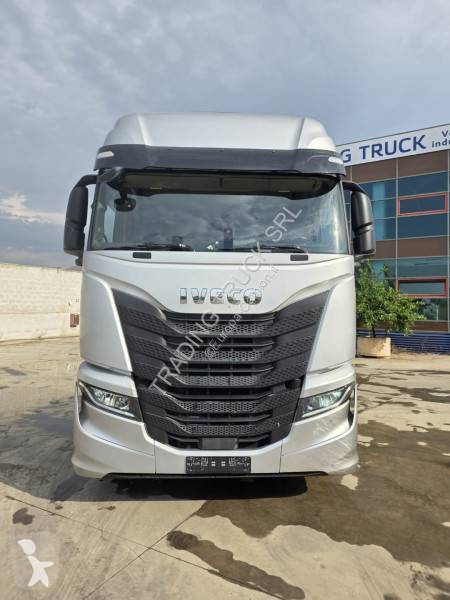 شاحنة Iveco