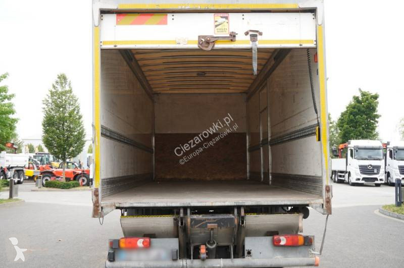 Камион Iveco