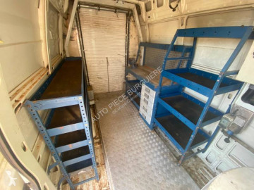 Užitkový vůz s plošinou Iveco