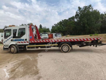 Camión de asistencia en ctra Renault
