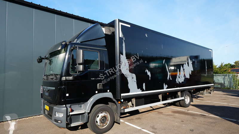شاحنة MAN 15.250 Frigo truck 485.400km