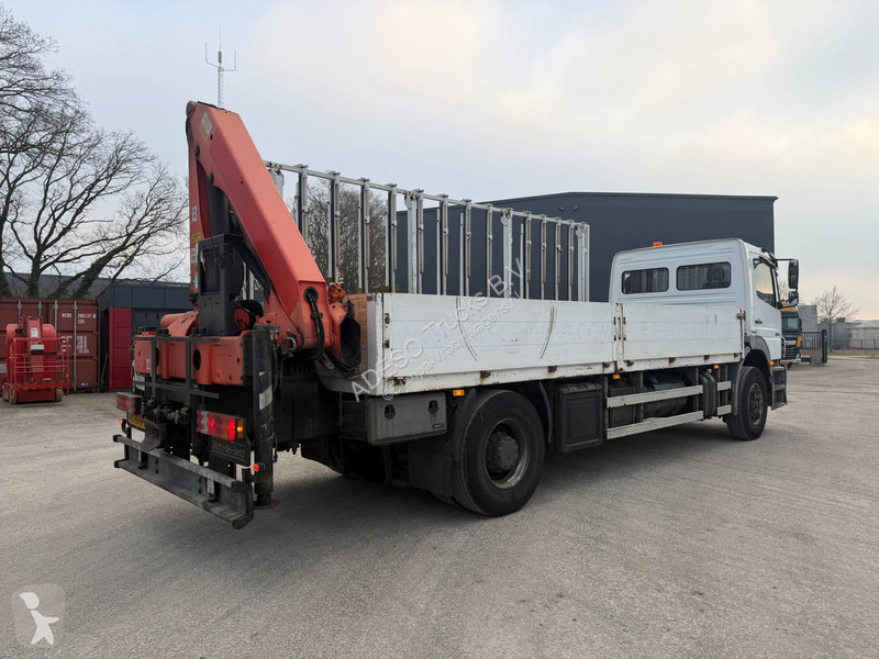 شاحنة Mercedes 1833 met Palfinger PK12000...