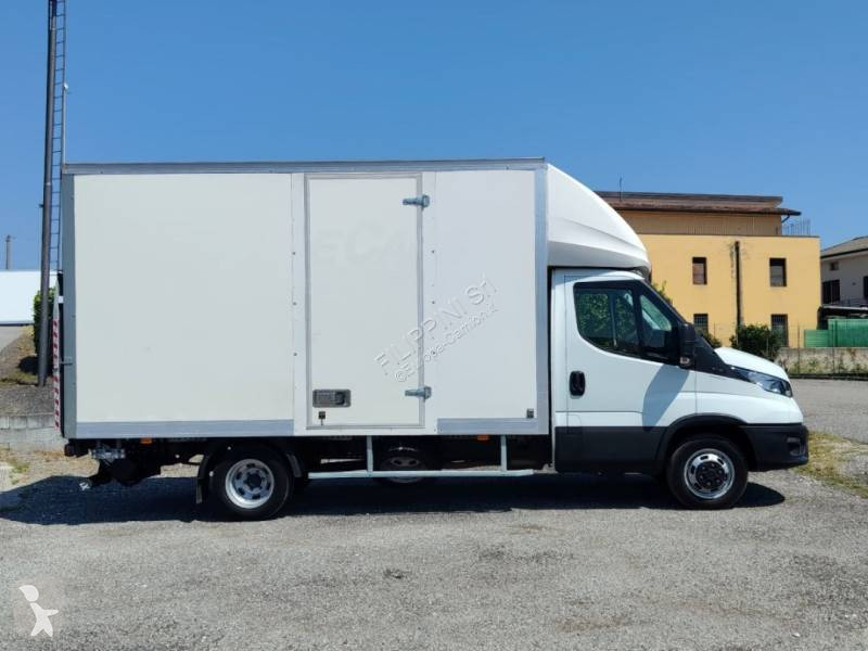 شاحنة Iveco