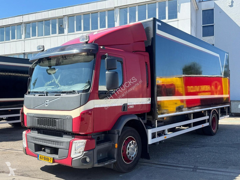 شاحنة Volvo 280 4X2 EURO 6 + DHOLLANDIA LIFT...