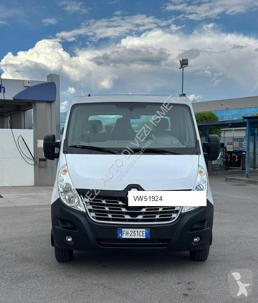 Camion Renault master a telaio