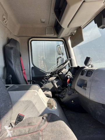 Lastbil Renault D-Series 12.210