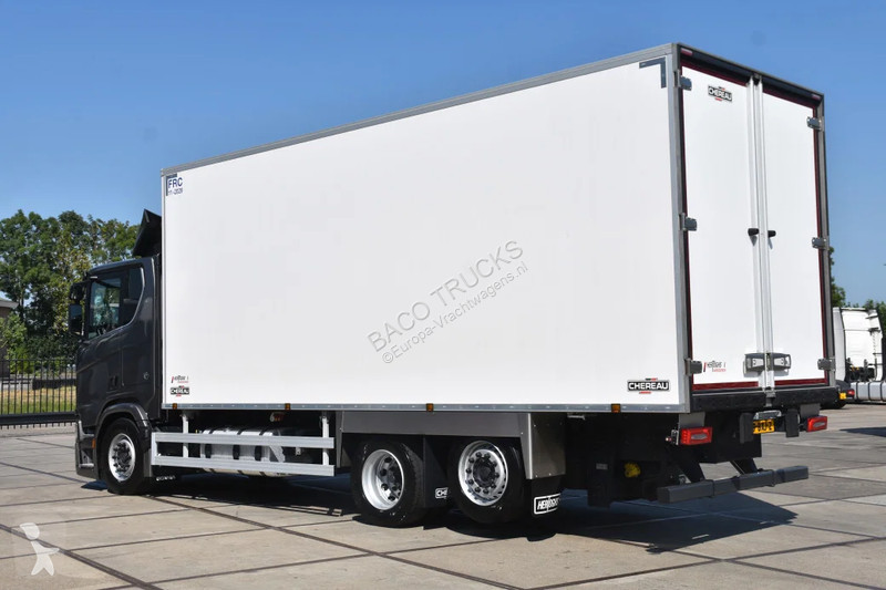 شاحنة Scania R530 V8 NGS 6x2*4B + CARRIER SUPRA...