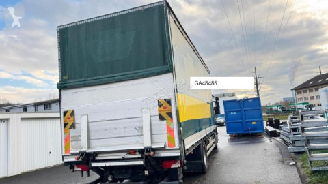 Scania tautliner truck