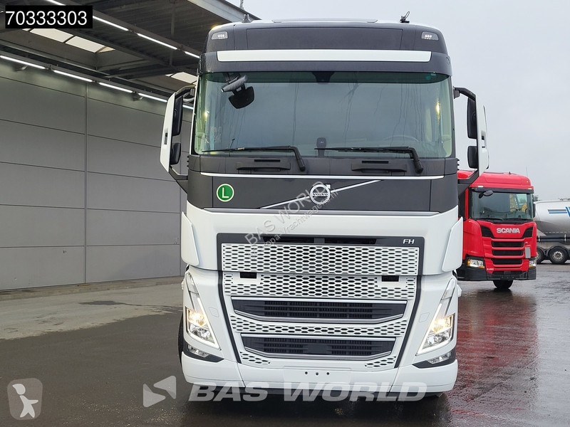شاحنة Volvo 500 6X2 NEW Chassis Lift+steering...